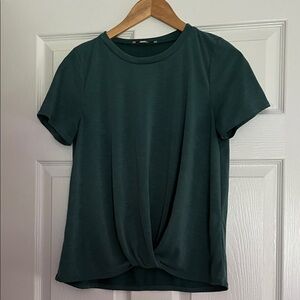Green Envelope Dark Green Short Sleeve Top